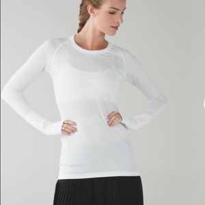 White long sleeved lulu lemon top